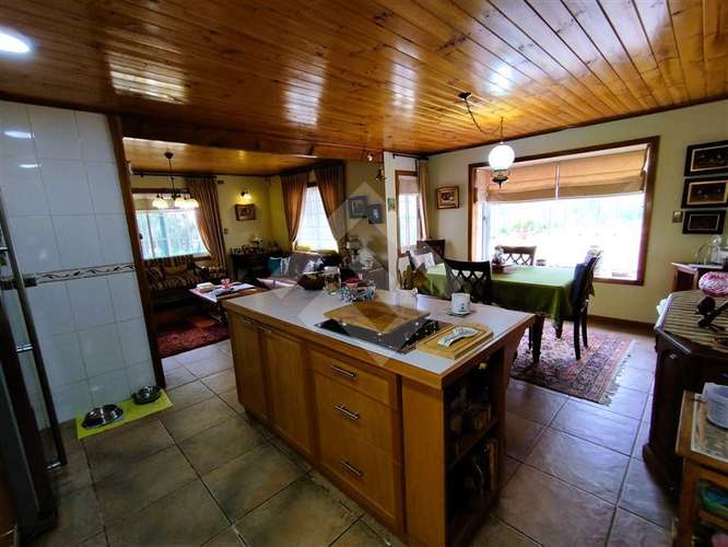 Casa en venta de 5 dorm. en Algarrobo