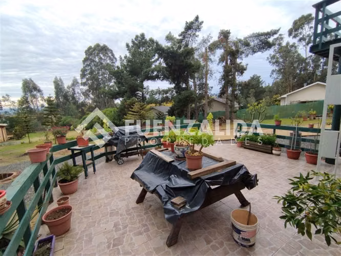 Casa en venta de 5 dorm. en Algarrobo