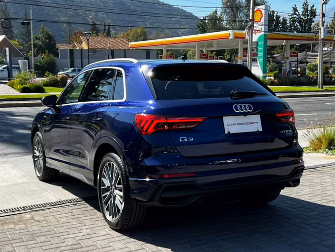 AUDI Q3 40 TFSI 2.0 S LINE  2025