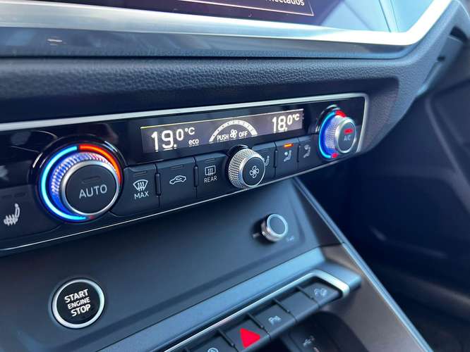 AUDI Q3 40 TFSI 2.0 S LINE  2025