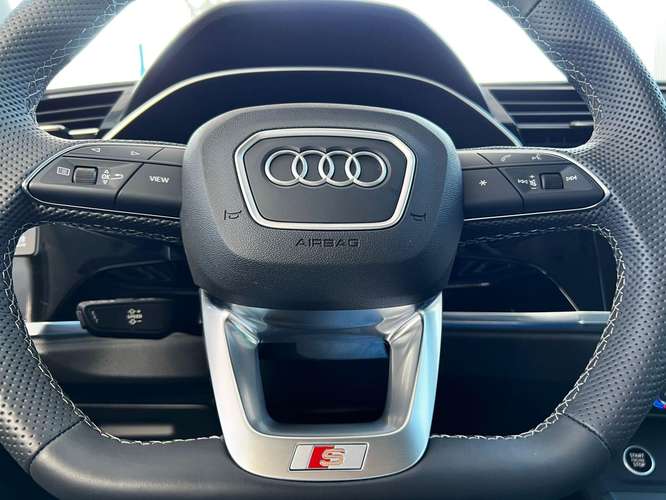 AUDI Q3 40 TFSI 2.0 S LINE  2025