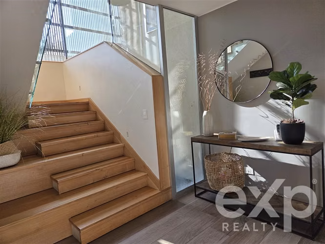 Casa mediterránea en venta. Arquitectura moderna y funcional
