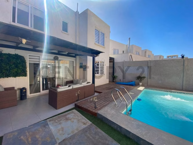 Vendo casa con piscina, sector de Ulriksen, La Serena - Imagen 18