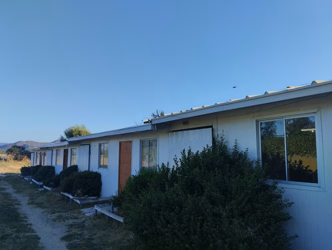 OPORTUNIDAD VENDO 4 CASAS EN ARRIENDO, TERRENO DE 2400 M2 (INGRESOS $ 1,1 MILLON POR MES)