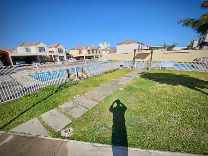 Gran casa 3D2B sector Costa Laguna