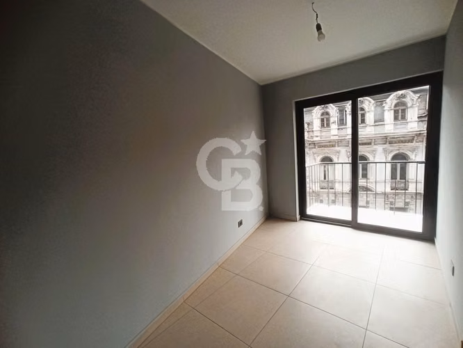 Depto. Renovado Corazón de Valparaíso | 3 Dorm + 2 Baños