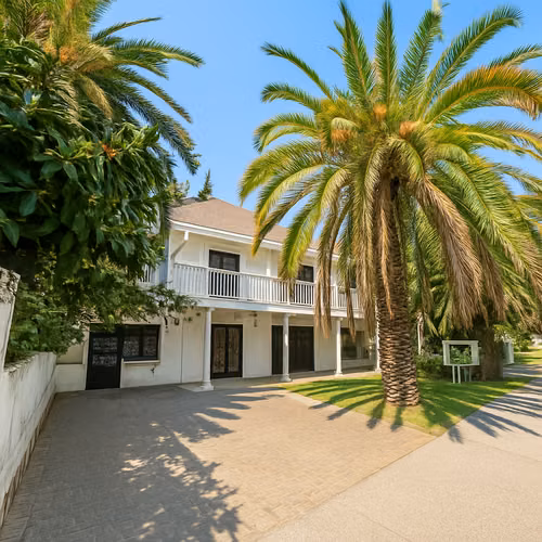 Arriendo oficina Metro El Golf (154533)