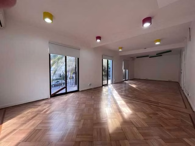 Oficina casa Arriendo EL Golf, remodelada  (154533)