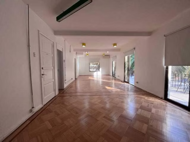 Arriendo Oficina Las Condes con estacionamien (154533)