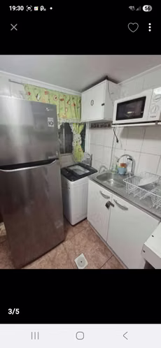 Habitación/ baño( 2,50 x 3,50 )jardines del norte