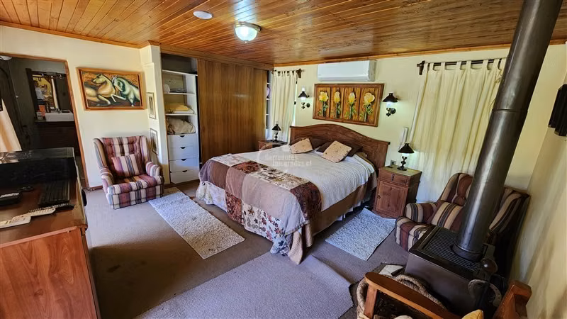 Casa en venta de 5 dorm. en Los Angeles
