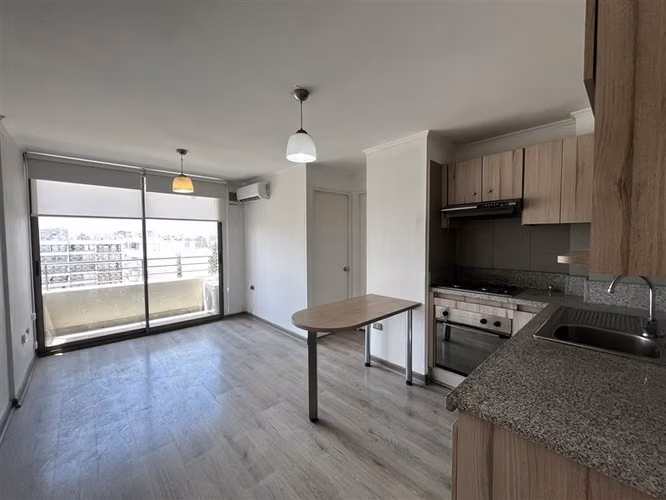 Departamento en venta de 2 dorm. 2 baños en La Florida