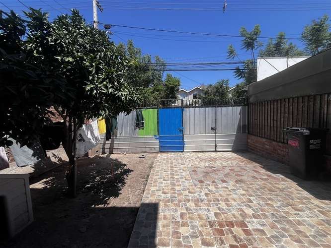 Casa en venta de 3 dorm. 2 baños en Padre Hurtado