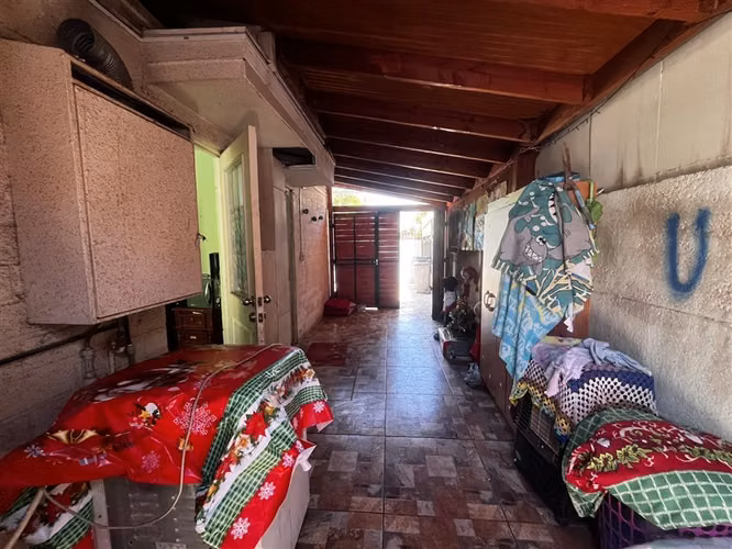 Casa en venta de 3 dorm. 2 baños en Padre Hurtado - Imagen 4