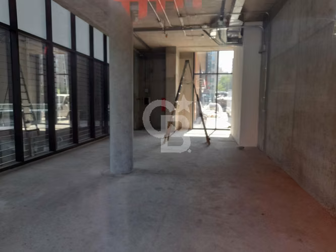 Local comercial de 160 m2, Metro Manquehue - Imagen 11
