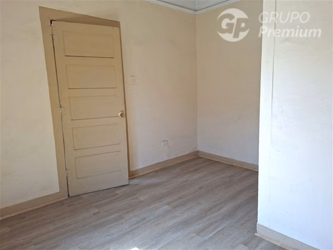 Casa en venta de 6 dorm. en Santiago - Imagen 3