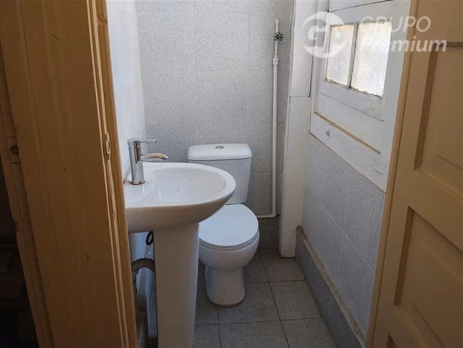 Casa en venta de 6 dorm. en Santiago - Imagen 9