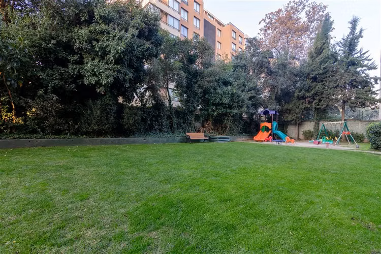 Amplio y elegante dpto en Las Condes Gran potencial de 3D - Imagen 29