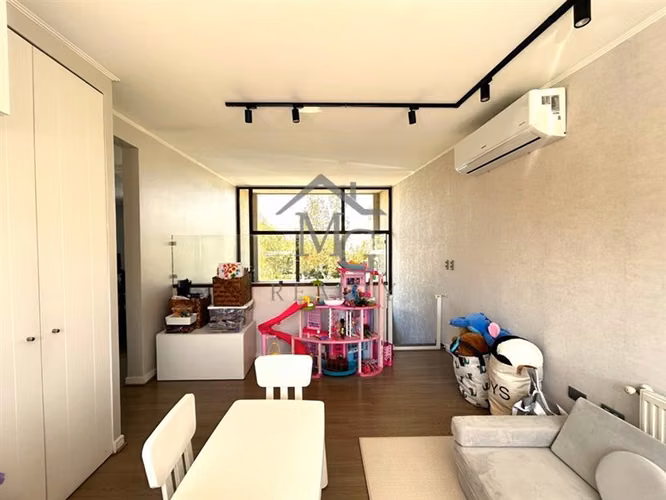 Casa en venta de 4 dorm. en Chicureo Piedra Roja Colina