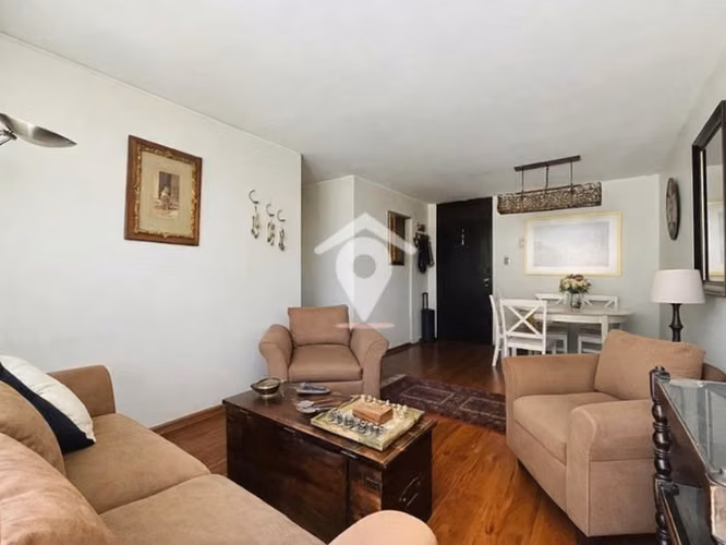 Departamento en venta de 2 dormitorios , Las Condes.