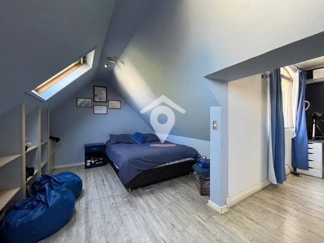 Casa en venta de 5 dorm. en Colina, Colegio Highlands.