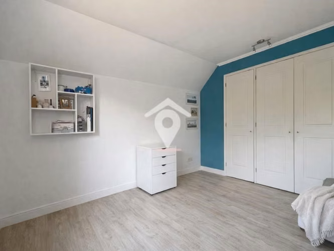 Casa en venta de 5 dorm. en Colina, Colegio Highlands.
