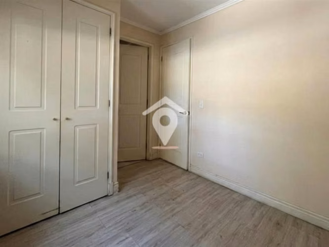 Casa en venta de 5 dorm. en Colina, Colegio Highlands.