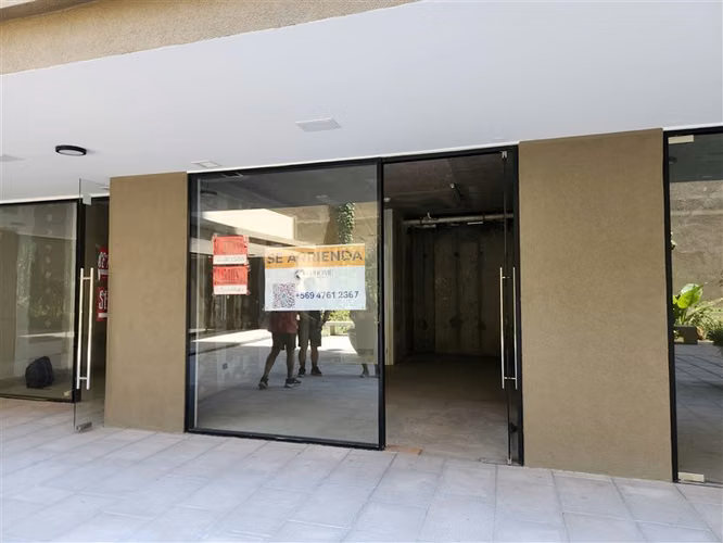 Local Comercial en arriendo en La Florida, Est. y Bod