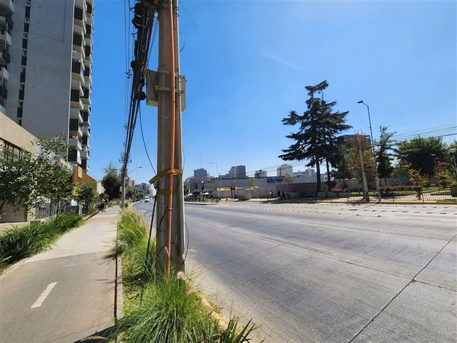 Local Comercial en arriendo en La Florida, Est. y Bod