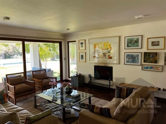 vendo casa mediterranea CON VIÑEDO, Trebulco, Talagante