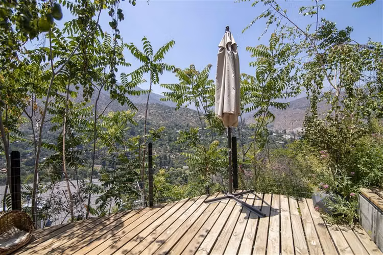 Casa con espectacular vista en El Arrayán 5D + 4B + 4 Estac.