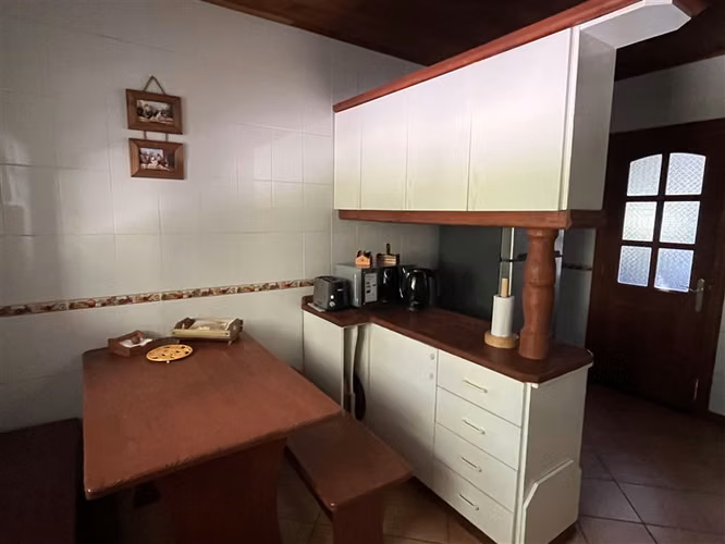 Casa en venta 4 dormitorios Condominio Pucón