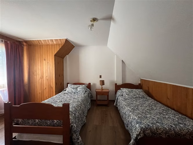 Casa en venta 4 dormitorios Condominio Pucón