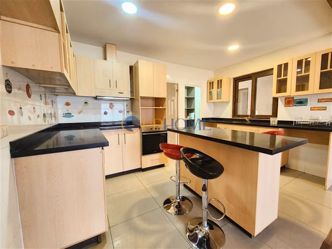 Casa en venta de 3 dorm. en Curacaví