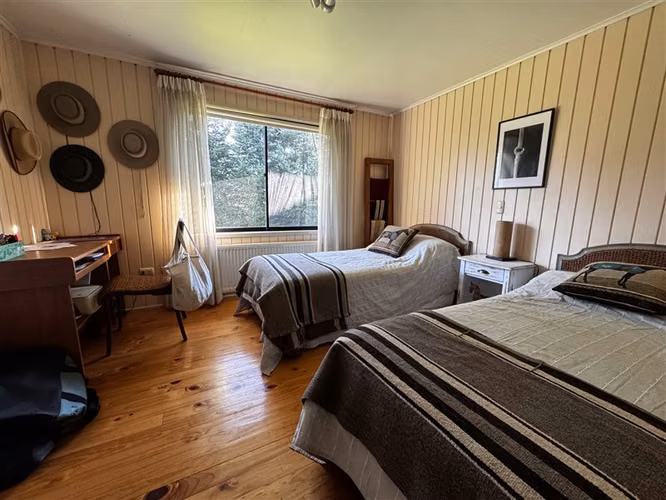 Venta Casa en Parcela 4D/2B + Casa Cabaña, Sector Polloico.