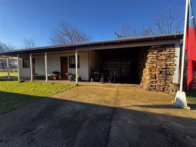 Venta Casa en Parcela 4D/2B + Casa Cabaña, Sector Polloico.