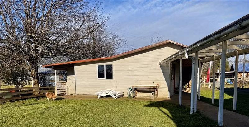Venta Casa en Parcela 4D/2B + Casa Cabaña, Sector Polloico.