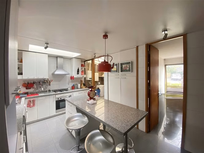 Casa en venta de 4 dorm. en La Reserva Colina