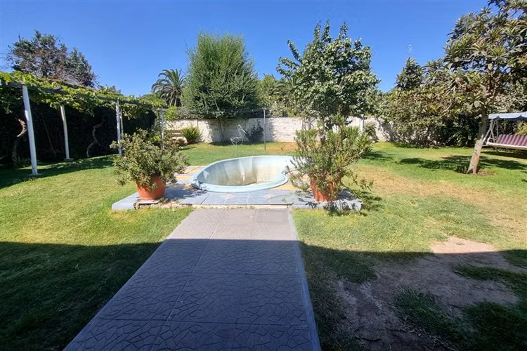 Casa en venta de 5 dorm en Centro Isla de Maipo - Gran Patio