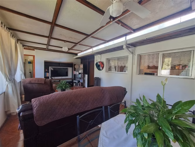 Casa en venta de 5 dorm en Centro Isla de Maipo - Gran Patio
