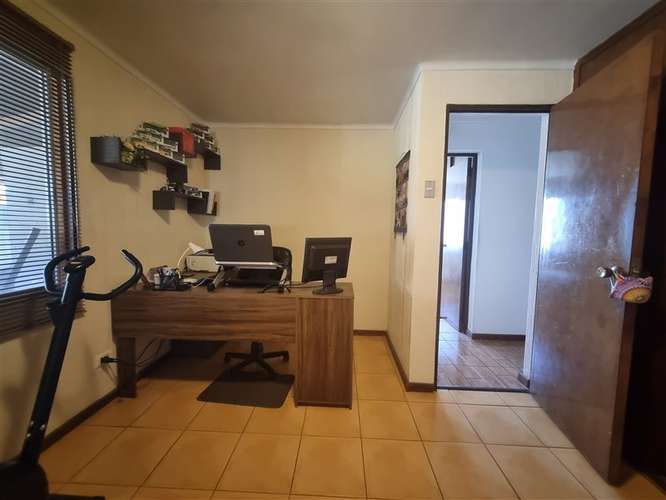 Casa en venta de 5 dorm en Centro Isla de Maipo - Gran Patio - Imagen 17