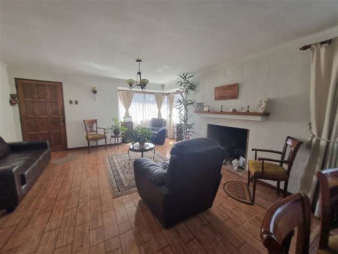 Casa en venta de 5 dorm en Centro Isla de Maipo - Gran Patio - Imagen 6