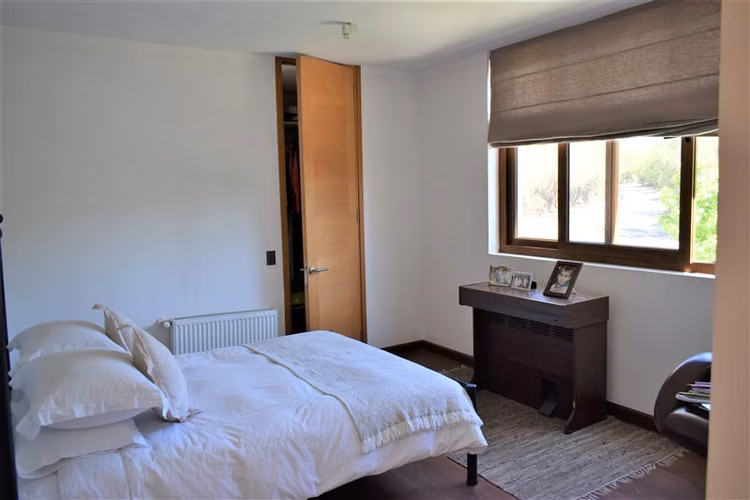 Casa en venta de 4 dorm. en Las Brisas Colina