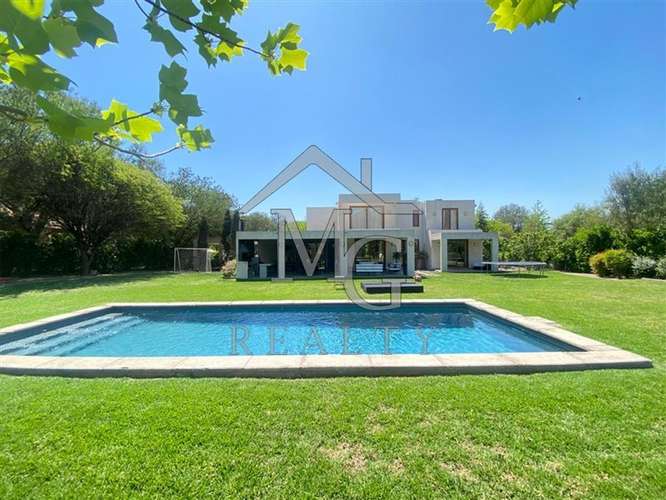 Casa en venta de 4 dorm. en Las Brisas Colina