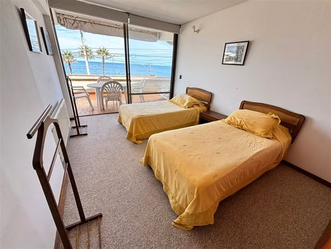 Departamento en venta de 5 dorm. en Reñaca
