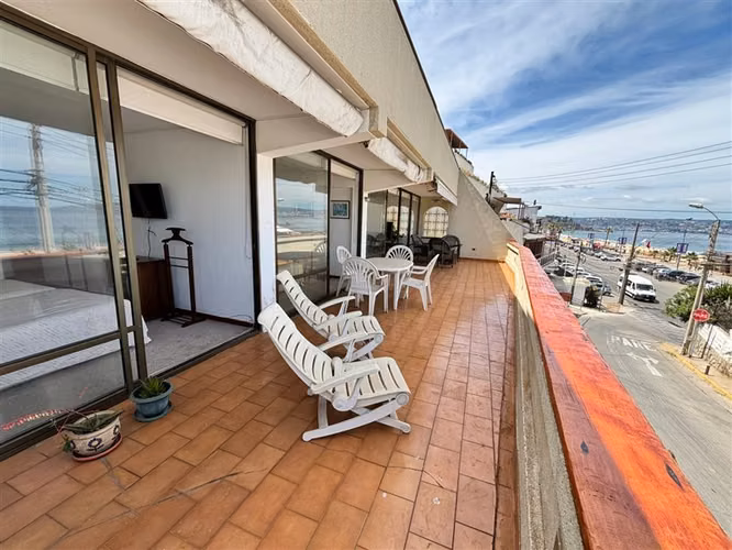 Departamento en venta de 5 dorm. en Reñaca