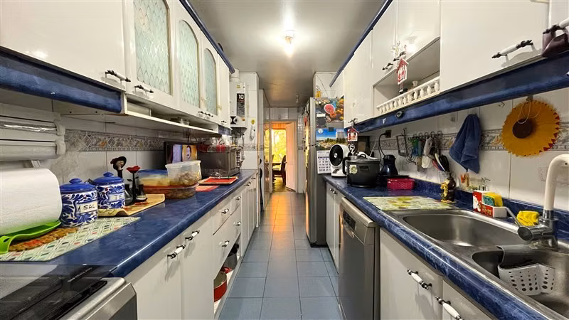 Casa en venta de 7 dorm. en Las Condes