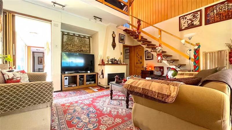 Casa en venta de 7 dorm. en Las Condes