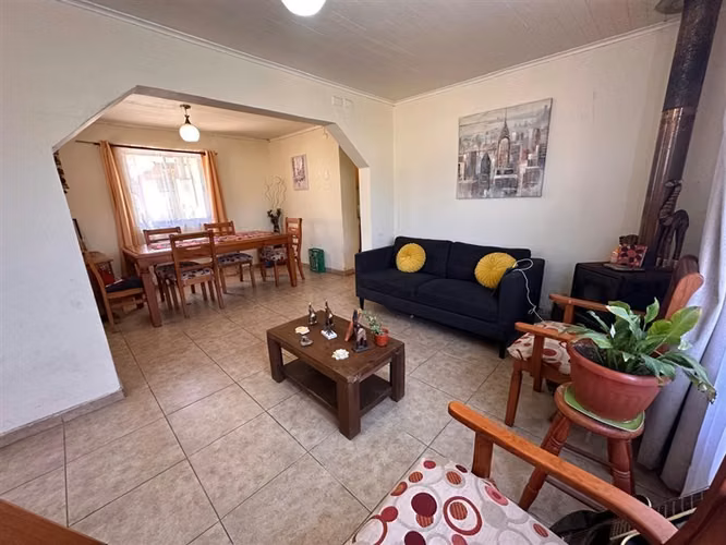 Casa en venta de 4 dorm. en San Antonio