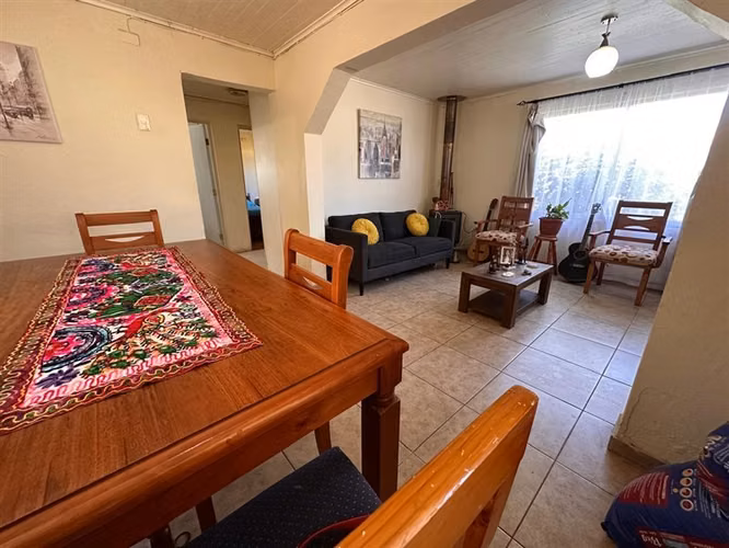 Casa en venta de 4 dorm. en San Antonio